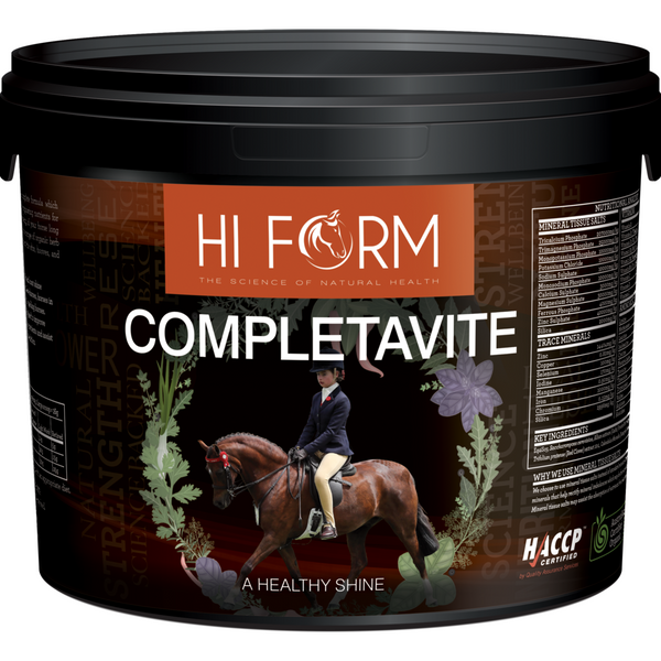 CompletaVite - Superior coat shine, suits show horses, horses in light work, retired or spelling horses.