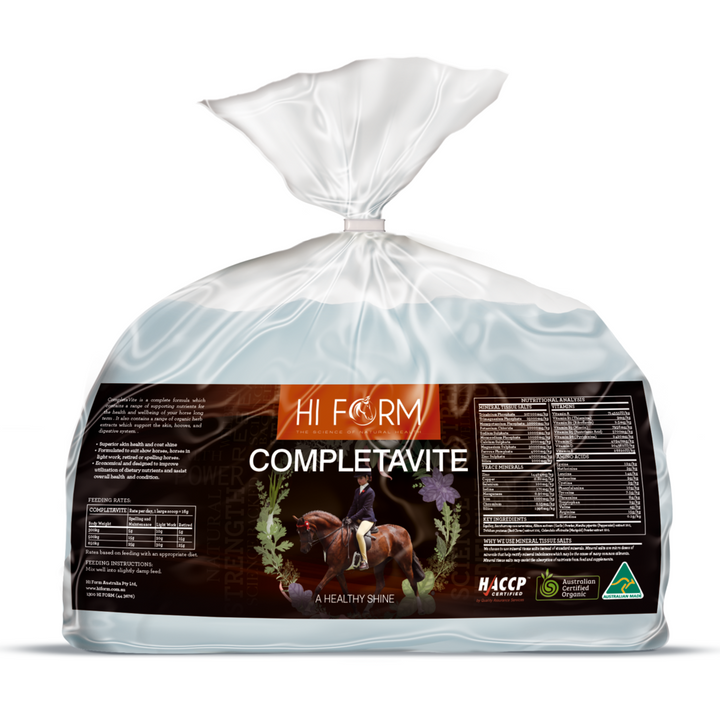CompletaVite - All in one daily formula improves skin and coat condition & supports a healthy immune system, suitable for show horses, horses in light work, retired or spelling horses.